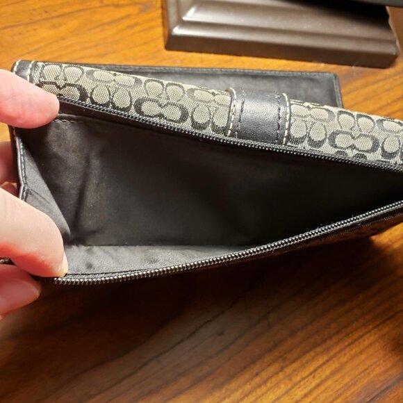 Coach wallet - Picture 4 of 7